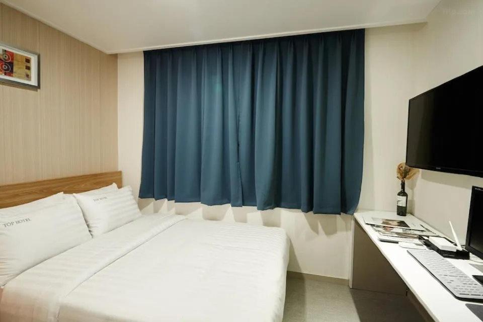 Top Hotel & Residence Seoul Room photo